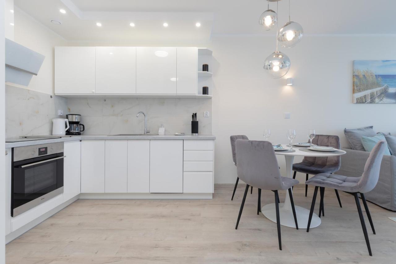 Apartamenty Perlowa Przystan By Noclegi Renters كولوبرزيغ المظهر الخارجي الصورة